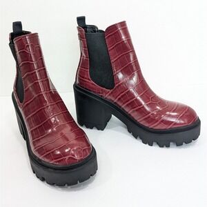 Urban Outfitters Chloe Chelsea Platform Boots‎ Size 7 Wine/Red Crocodile Chunky